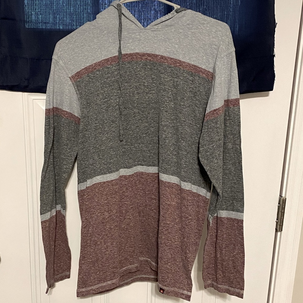 Men’s Long Sleeve Hooded Pullover